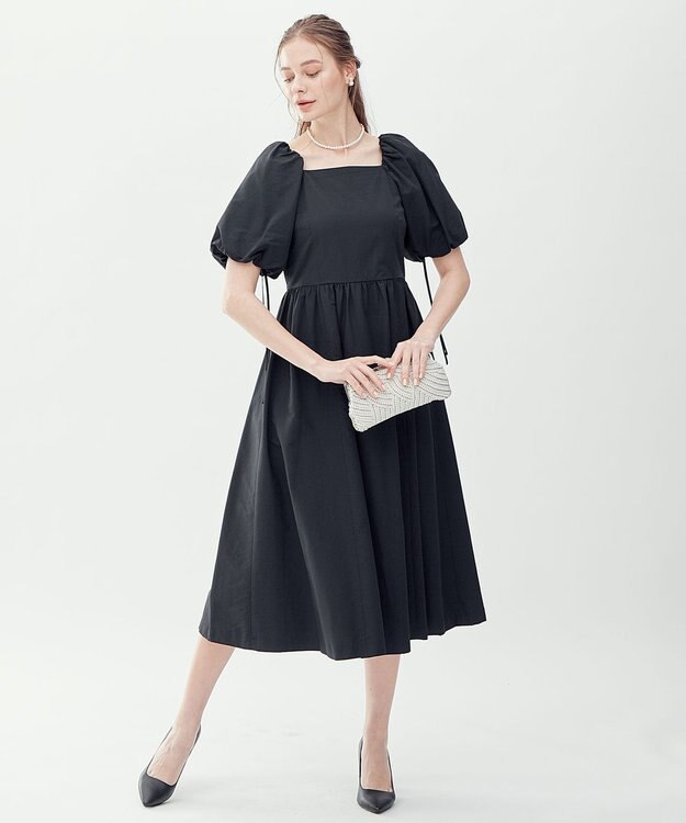 23区 【APPLAUDIR】スクエアネックタフタ ドレス ブラック系