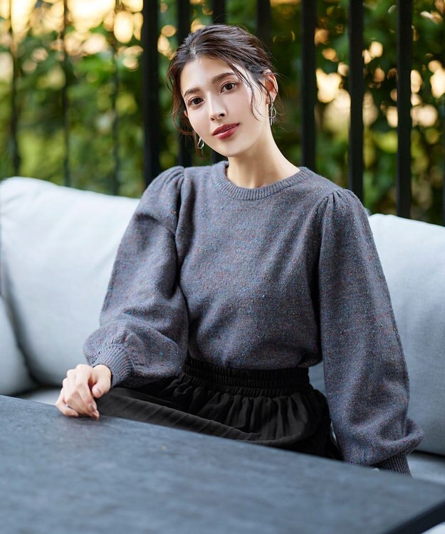 Tiaclasse L 【ウール混】パフスリーブファンシーヤーンニットトップス チャコールグレー