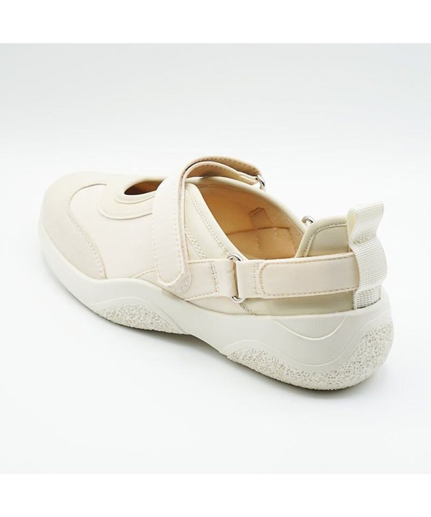 APOM ウォーターレジストメリージェーンスニーカー アイボリー