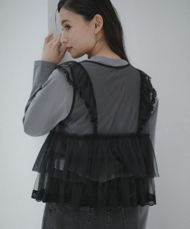 Green Parks ・ＥＬＥＮＣＡＲＥ　ＤＵＥ　チュールラッフルベスト Black