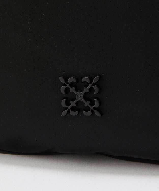 russet クラウズナイロン 縦長2WAYショルダーバッグ(CE-1623) Black