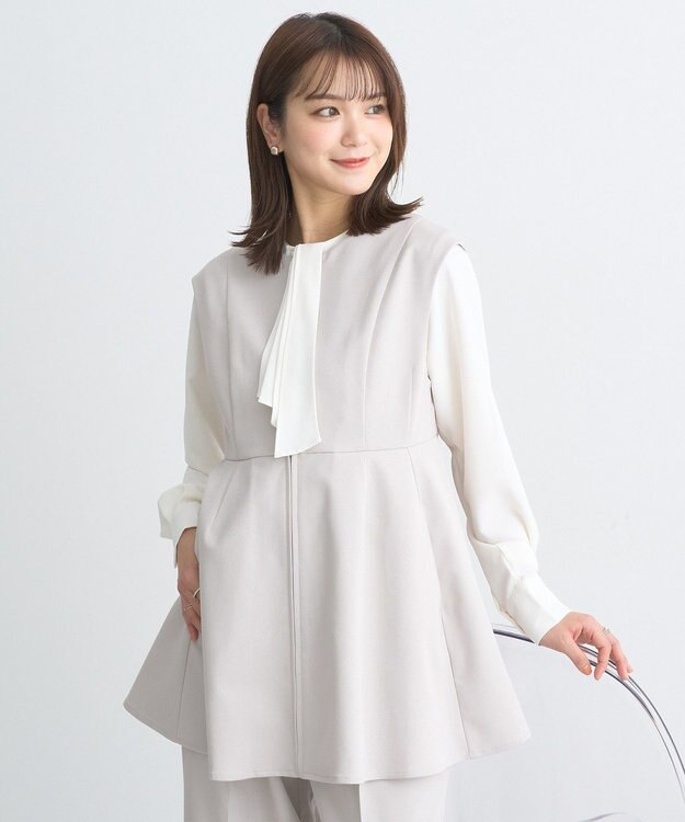 earth music&ecology ペプラムジップジレ Beige