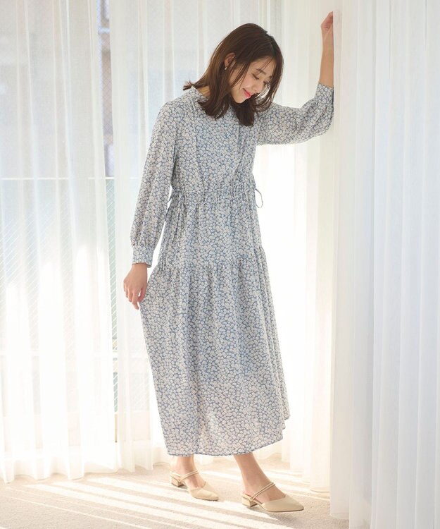 Feroux 【洗える】フラワープリントドロスト ワンピース スカイブルー系