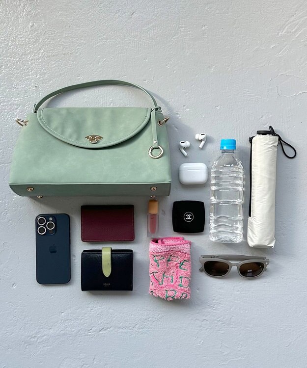 組曲 スエードライク トップハンドルバッグ ピスタチオ系