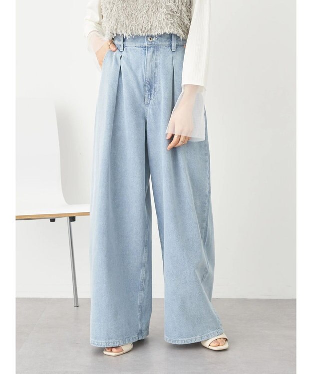 earth music&ecology タックワイドデニムパンツ Light Indigo