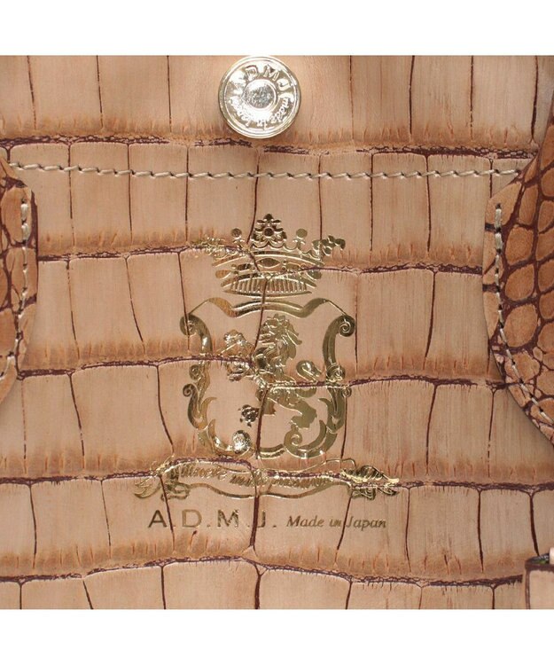 A.D.M.J. 【牛革】クロコ型押しキューブトート21cm(ショルダーストラップ付) ポンぺルモ