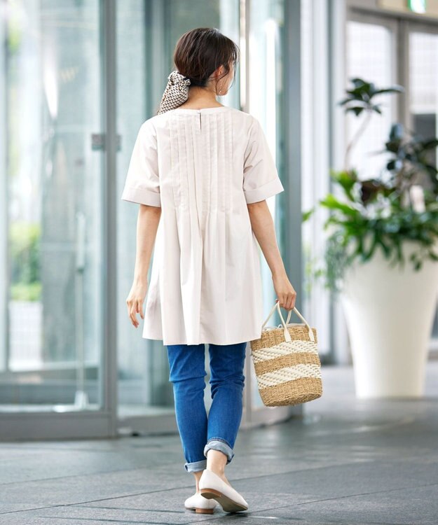 Tiaclasse L 【洗える】バックピンタックフレアチュニックブラウス アイボリー