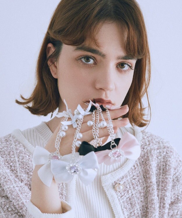 Maison de FLEUR ビジューリボンパールバッグチャーム Pink