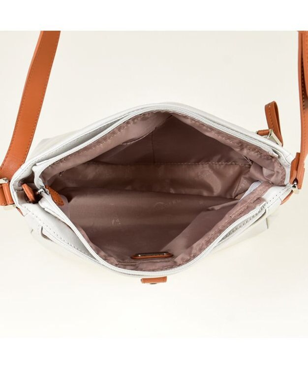 LA BAGAGERIE コーティングキャンバス ミニショルダーバッグ ライトグレー