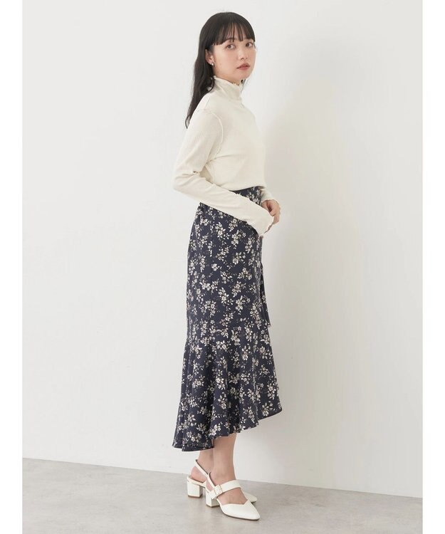 earth music&ecology ランダムリブタートルネックプルオーバー Off White