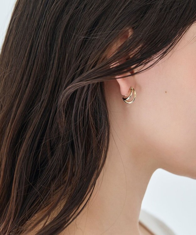 Phoebe 〈痛くないシリーズ/アレルギー対応〉ベーシックダブルフープライトフィットイヤリング　ゴールド ゴールド
