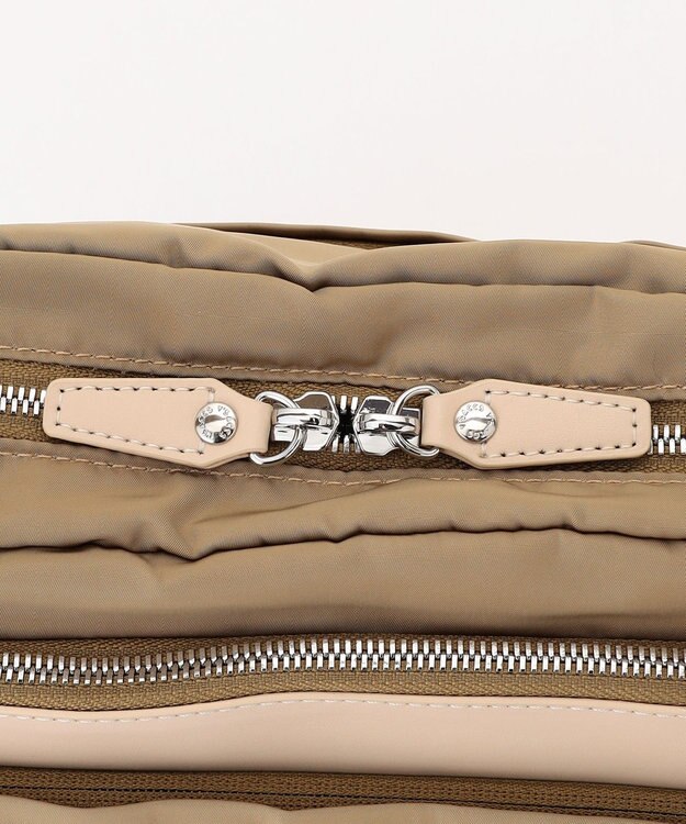 Y'SACCS ポリエステルツイル ショルダーバッグ ベージュ