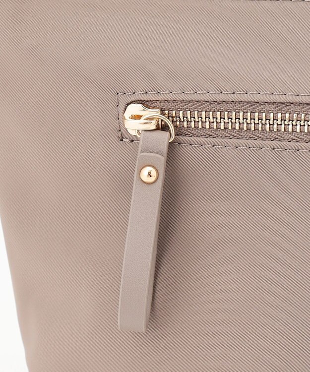 TOCCA T-LUX NYLONBAG バッグ ベージュ系