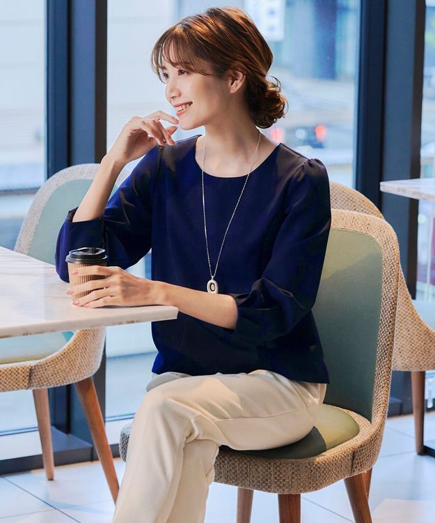 Tiaclasse L 【ダブルストレッチ】【洗える】タックパフ袖ブラウス ネイビー