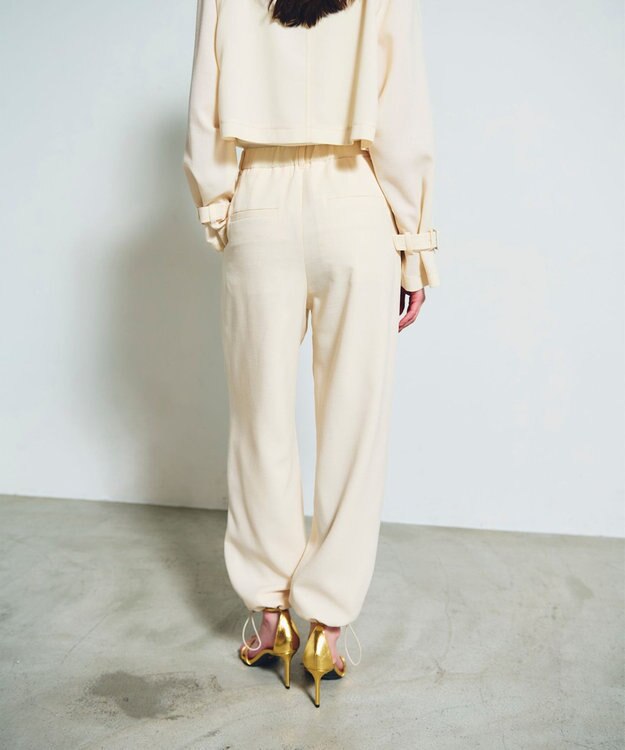 GRACE CONTINENTAL ストレッチスラブタックパンツ キナリ