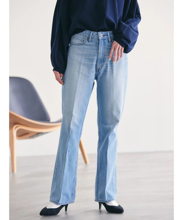 AMERICAN HOLIC センタープレスフレアデニム Light Indigo