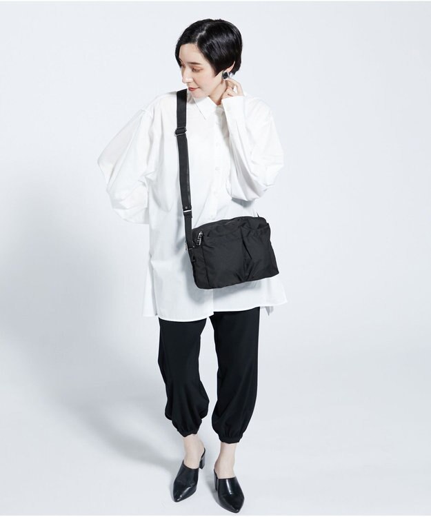 Y'SACCS 【Y’SACCS vous et】 フロントポケットショルダー ブラック