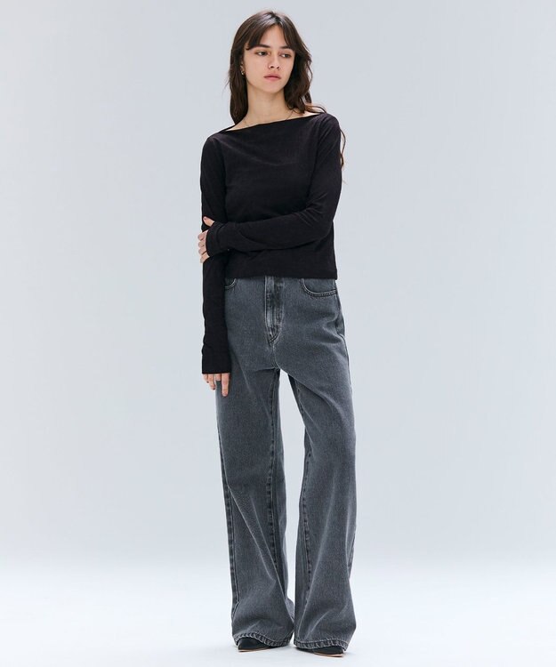 BEIGE， 【洗える・BAILA掲載】BUTLER / ストレッチベロアボートネックカットソー Black