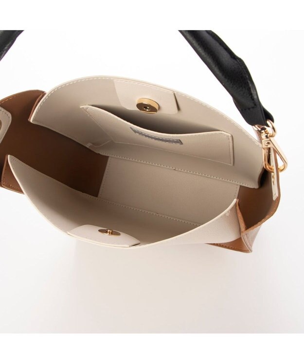 UNBILLION カシュカシュ cachecache / スマホショルダー付きラウンドショルダーバッグ アイボリーミックス