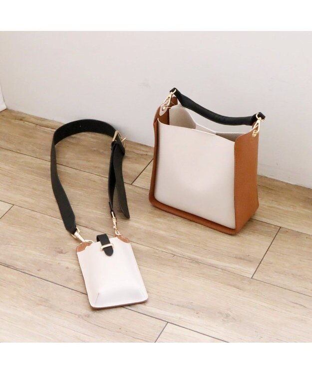 UNBILLION カシュカシュ cachecache / スマホショルダー付きラウンドショルダーバッグ アイボリーミックス