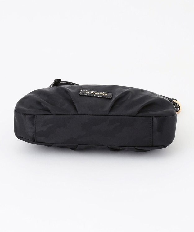 LA BAGAGERIE シャドージャカード ショルダーバッグ ブラック