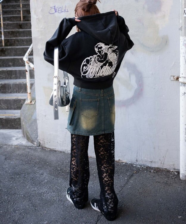 WEGO エンジェルプリントショートプルパーカー ブラック