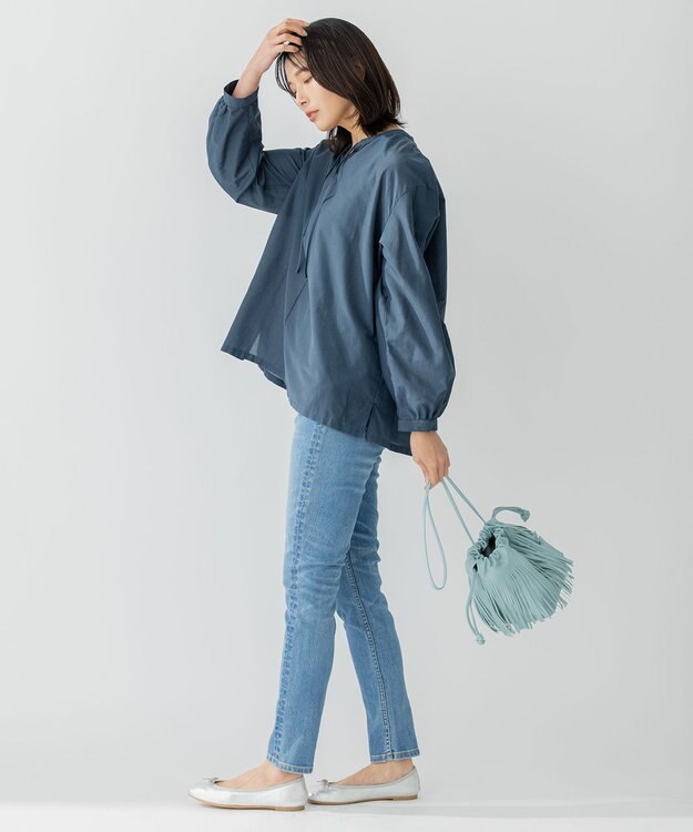 23区 【CLASSY.6月号掲載】MARCO MASI レザーフリンジ ミニ巾着 バッグ スカイブルー系