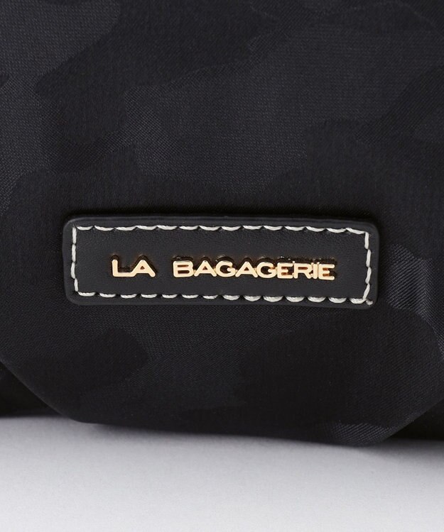 LA BAGAGERIE シャドージャカード ショルダーバッグ ブラック