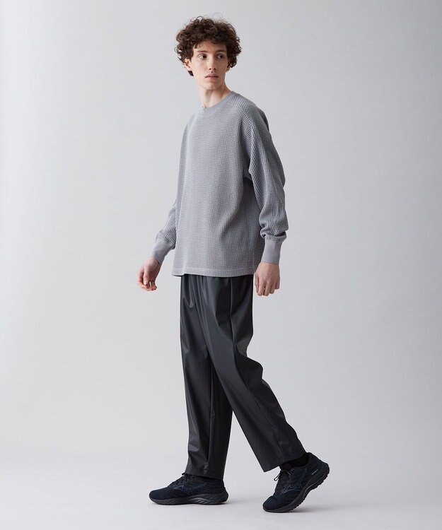 UNFILO MENS 【ストレッチ】レザーライク ワイドパンツ [23年春夏商品] ブラック