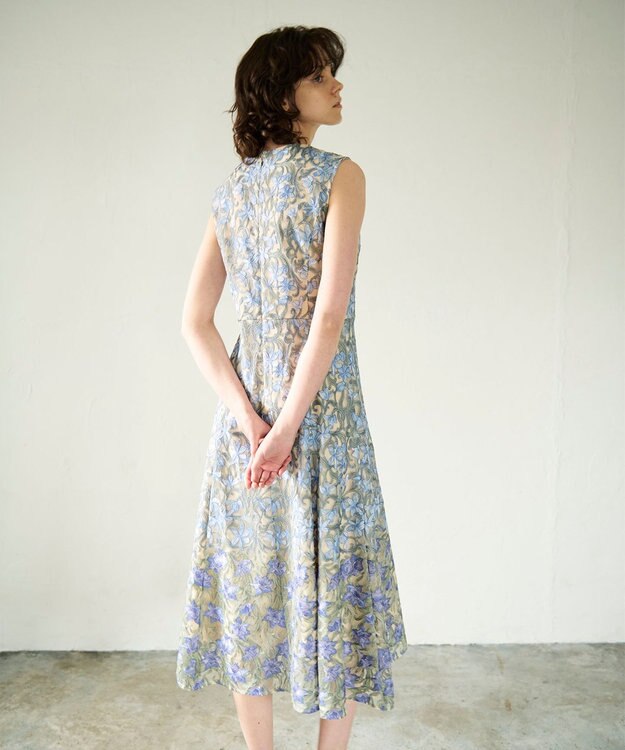 GRACE CONTINENTAL サラサオーナメントドレス ブルー