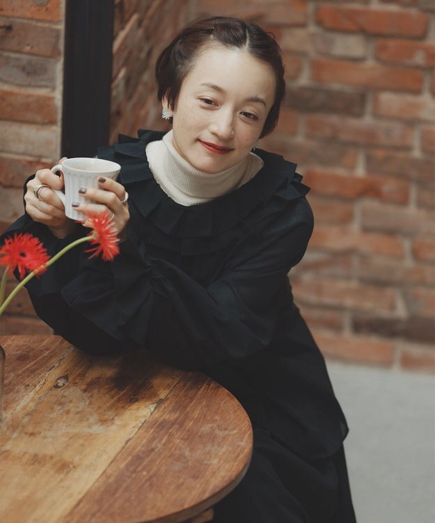 #Newans 【前後着用可能】【高山都さんコラボ】ビッグカラー２WAYブラウス ブラック