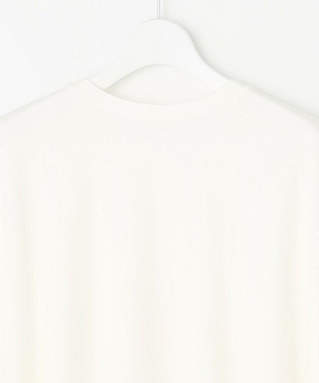 UNFILO 【シワになりにくい】BEAUTY FORM バックフレアTシャツ ホワイト