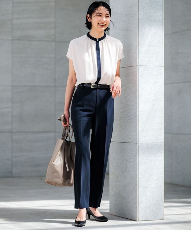 23区 S 【洗える】バックサテンアムンゼン パール釦 ブラウス ベージュ系