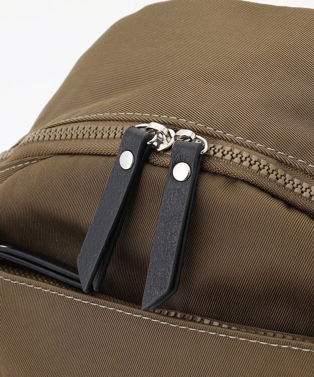 LA BAGAGERIE 【MONICA】サイドジップリュックサック カーキ