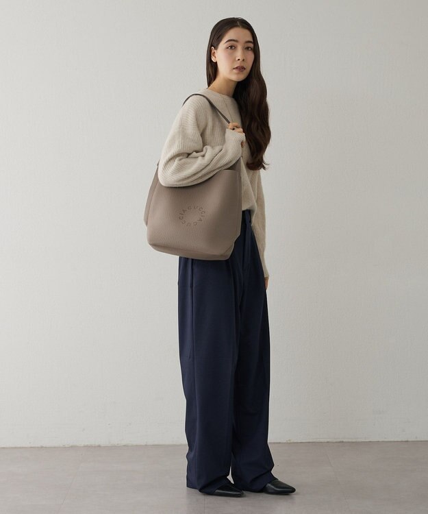 IACUCCI ルオータ ワンハンドルトート ALCE トープ