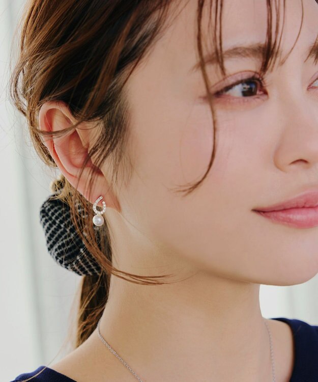 Tiaclasse 【金属アレルギー対応】ドロップ＋パールピアス ゴールド