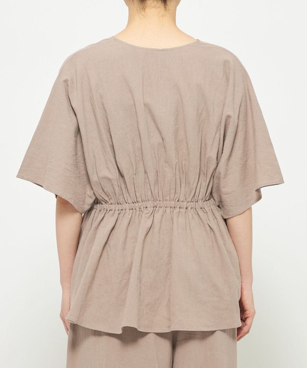 uncrave コットンリネンボイル ペプラムブラウス トープ