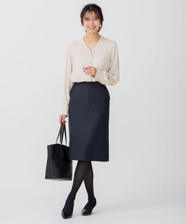 23区 【CLASSY.1月号掲載/洗える】ウールライクカルゼ タイト スカート ネイビー系