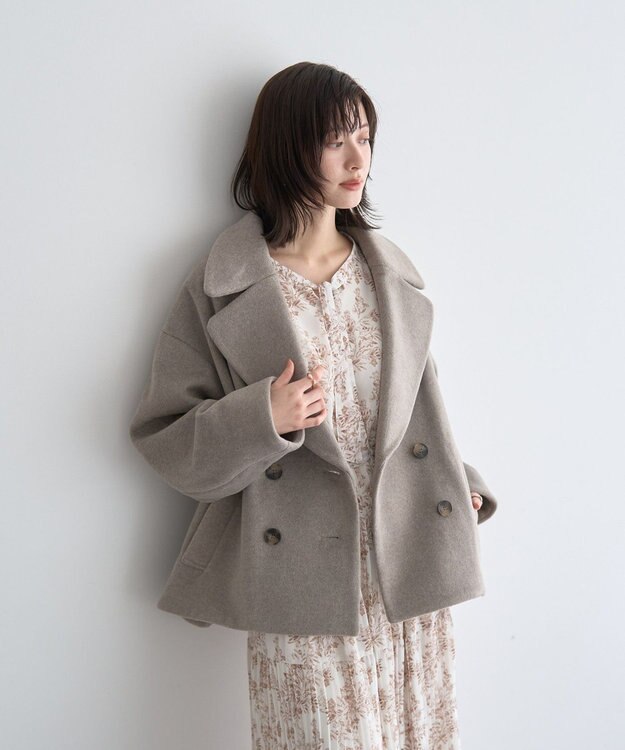 YECCA VECCA ボタニカル柄ボウタイプリーツワンピース Ivory