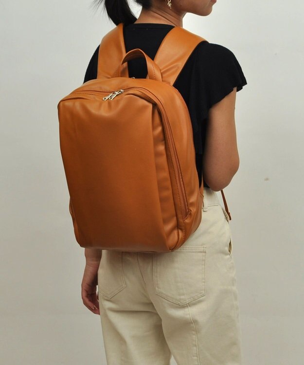 UNBILLION Otias スムースタイプ合皮スクエアリュック キャメル