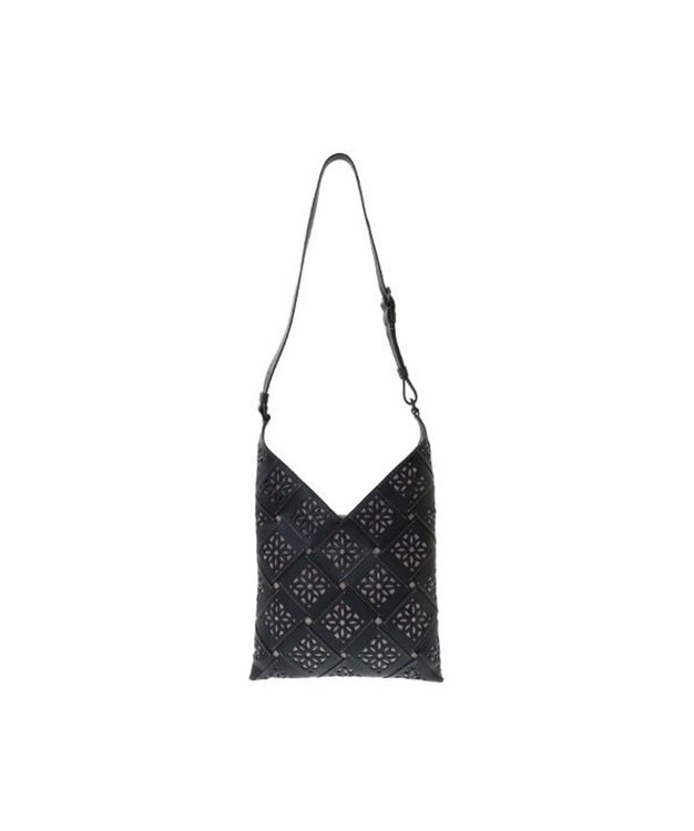 genten サステナブルカットワーク ショルダーバッグ クロ