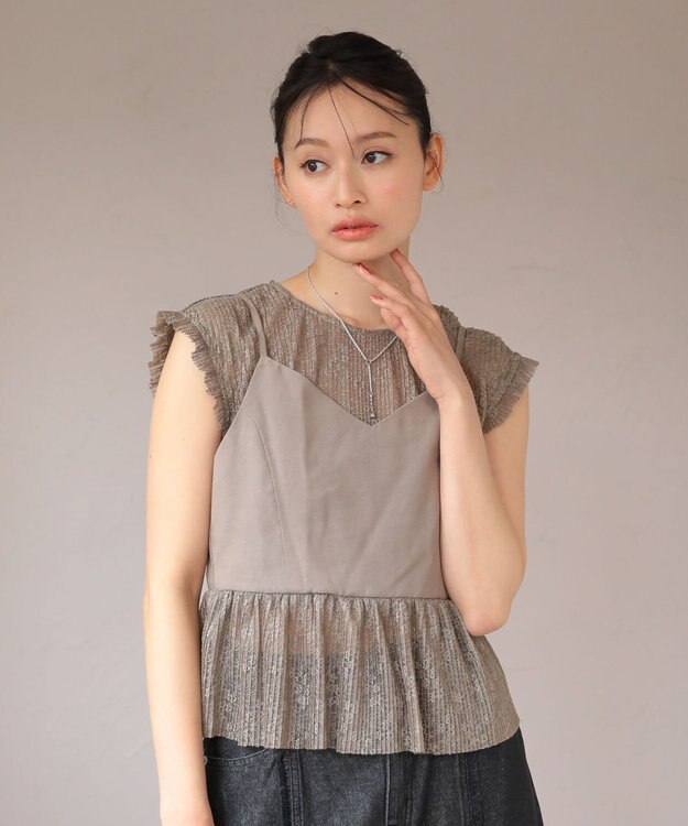 Green Parks ・ＥＬＥＮＣＡＲＥ　ＤＵＥ　ドッキングレースブラウス Gray Beige