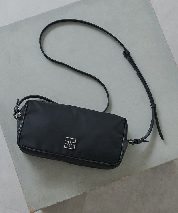 IACUCCI 【予約】アーゴ ミニショルダー NYLON/CERVO ブラック