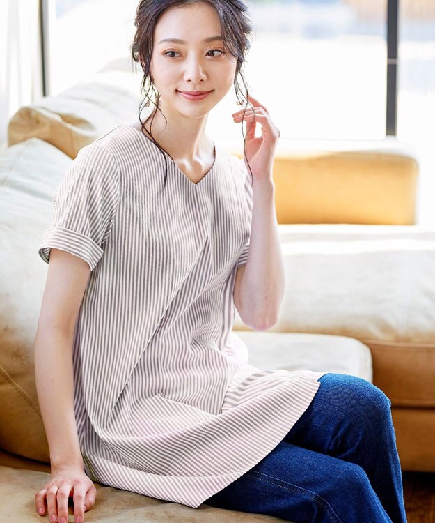 Tiaclasse 【洗える】体型カバーも叶うアシンメトリーストライプチュニックブラウス グレージュ