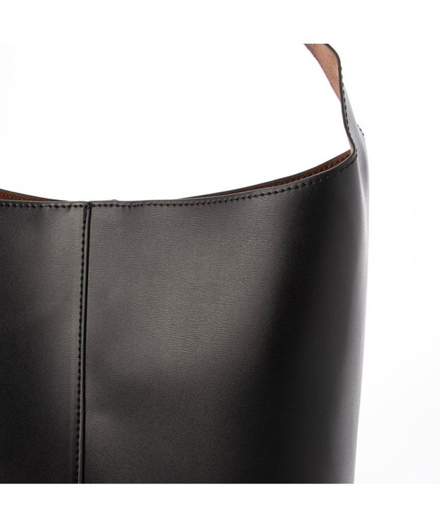 UNBILLION カシュカシュ cachecache / ビッグバックルバケツショルダー ブラック