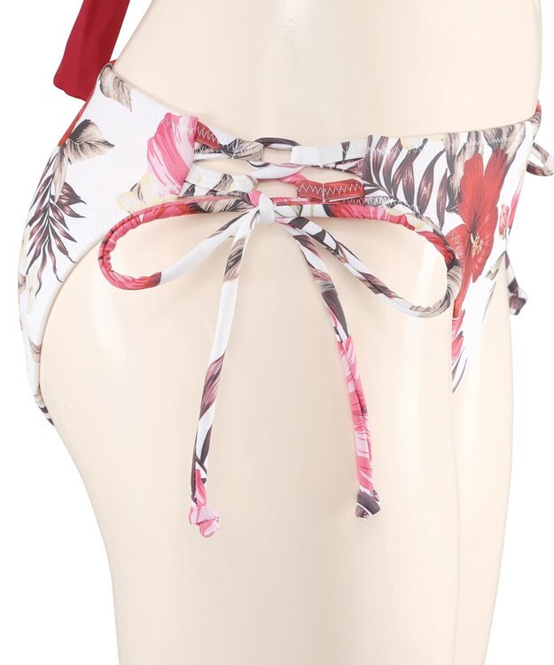 San-ai Resort（三愛水着楽園） ナチュラルだけどしっかり盛れる【ナチュラルアップブラ】　ノンワイヤービキニ　9M　【San-ai Resort（サンアイリゾート）】 レッド