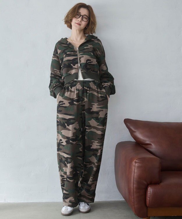 WEGO ショートZIPパーカー 柄1