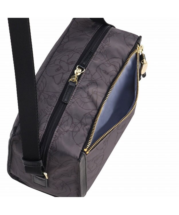 ACE BAGS & LUGGAGE HAyU × ace.  ユッカ ショルダーバッグ 17832 チャコール（ネコヘッド柄）