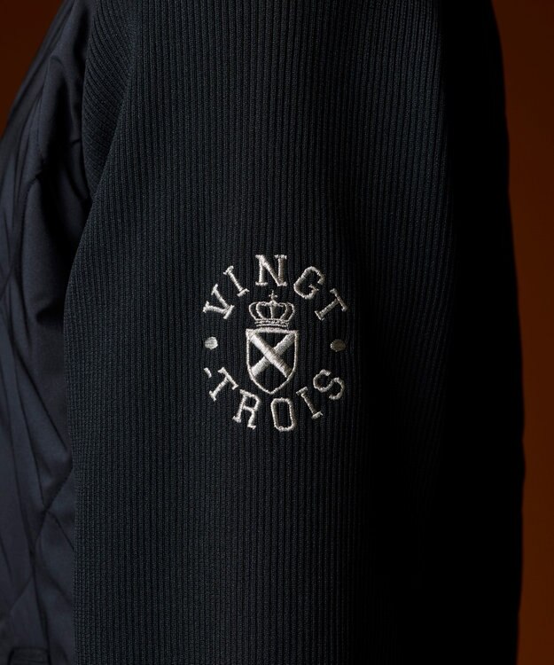 23区GOLF 【WOMEN】中綿キルトプルオーバー 着脱楽ちん 便利なポケット付 1枚で決まる ブラック系