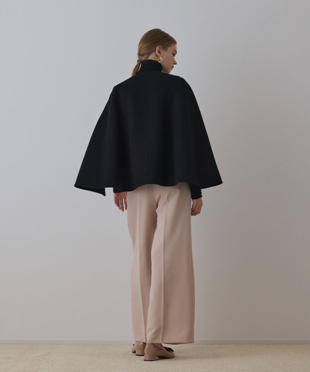 GRACE CONTINENTAL リバーケープジャケット ブラック